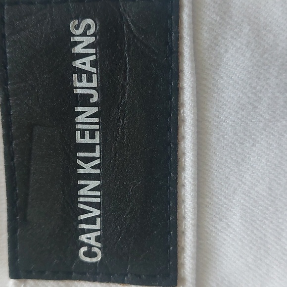 Calvin Klein Jeans mini skirt, size 16, great condition - Picture 7 of 9